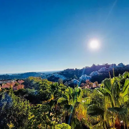 Penthouse Near Puerto Banus Private Pool Seaview And Mountainview *