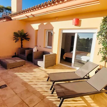 Penthouse Near Puerto Banus Private Pool Seaview And Mountainview *
