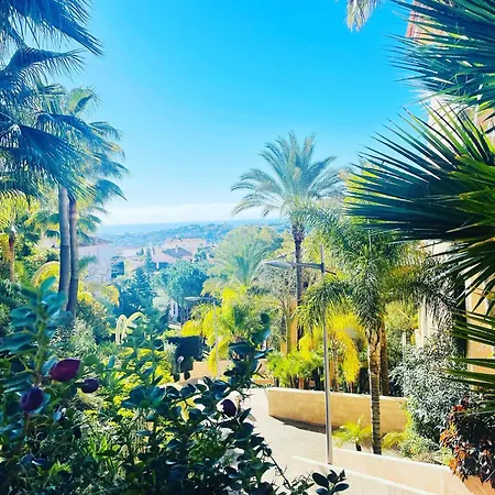 Penthouse Near Puerto Banus Private Pool Seaview And Mountainview Apartment